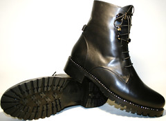 Ботинки женские зима. Черные ботинкина шнуровке. Кожаные ботинки с мехом Tucino