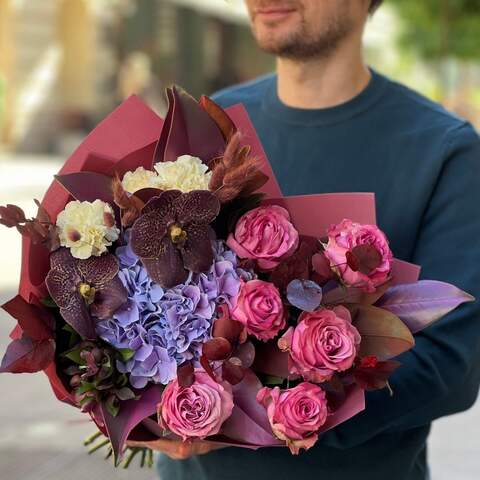 Bouquet in rich shades «Fragrant Grapes», Flowers: Lagurus, Pion-shaped rose, Magnolia, Eucalyptus, Hydrangea, Phalaenopsis, Dianthus