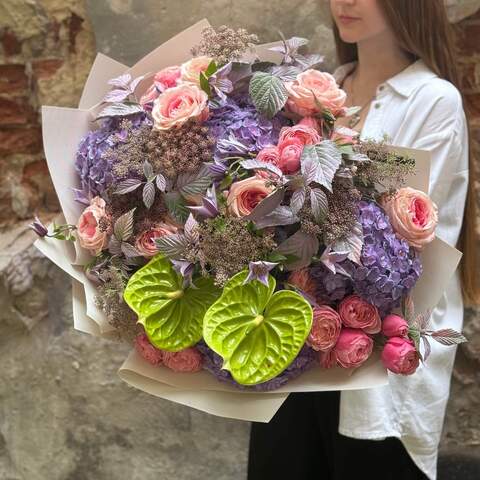 Luxurious voluminous bouquet «Sweet Dreams», Flowers: Pion-shaped rose, Clematis, Rubus Idaeus, Peony Spray Rose, Anthurium, Hydrangea, Daucus