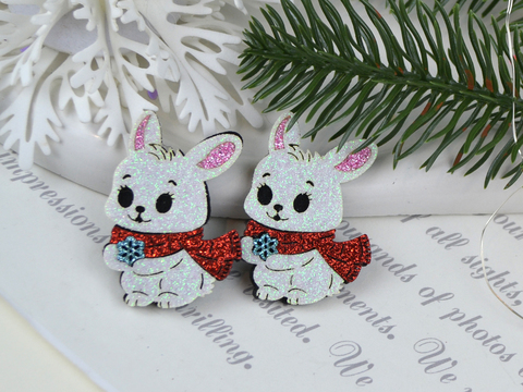 Патч-вирубка Зимовий зайчик зі сніжинкою