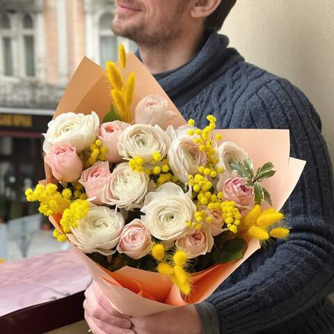 Bouquet «You are my sunshine», Flowers: Ranunculus, Mimosa, Pion-shaped rose, Lagurus