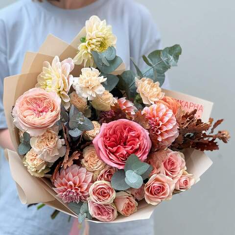 Bouquet «Pink-Peach», Flowers: Pion-shaped rose, Dahlia, Eucalyptus, Dianthus, Bush Rose