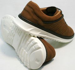 Коричневые кожаные кроссовки городского стиля Vitto Men Shoes 1830 Brown White