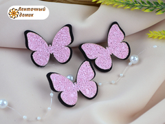 Патч-вирубка Метелик на черному фетрі міні ніжно-рожевий