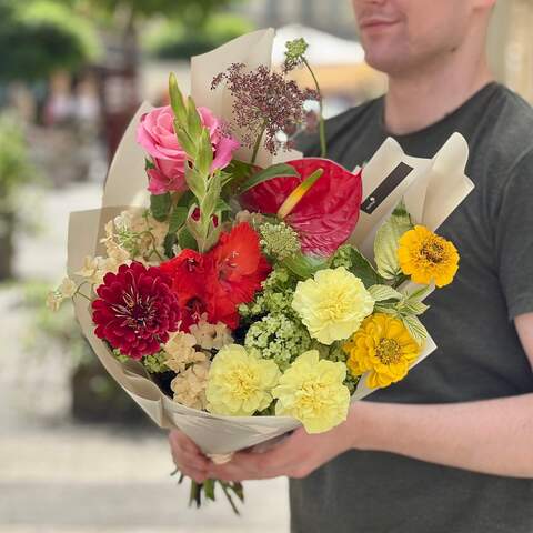 Colorful bouquet with anthurium «Flower Kaleidoscope», Flowers: Zinnia, Phlox, Rose, Viburnum, Gladiolus, Rubus Idaeus, Dianthus