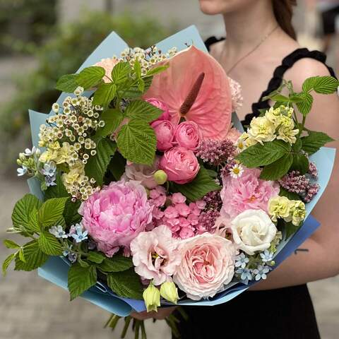 Lush bouquet in gentle shades «Colors of Love», Flowers: Chamelaucium, Matthiola, Paeonia, Oxypetalum, Eustoma, Peony Spray Rose, Rose, Hydrangea, Rubus Idaeus, Asclepias, Anthurium