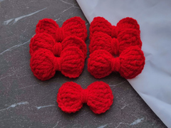 Бантик в'язаний червоний (ручної работи)