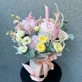 Photo of Flower arrangement «Creamy velvet»