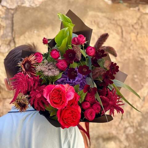 Mysterious bouquet in rich colors «Dark matter», Flowers: Rubus Idaeus, Setaria, Cosmos, Daucus, Bush Rose, Hydrangea, Zantedeschia, Pion-shaped rose, Amaranthus Dark