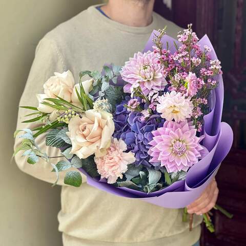 Bouquet «Indigo mood», Flowers: Dahlia, Hydrangea, Chamelaucium, Rose, Rubus Idaeus, Dianthus