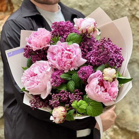 Bouquet «Sweet Irynka», Flowers: Paeonia, Syringa, Raspberry twigs