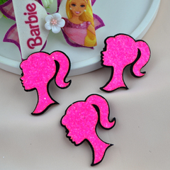 Патч-вирубка бюст Barbie яскраво-рожева на чорному