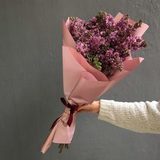 Photo of A bouquet of 9 branches of lilac