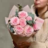 Photo of Aromatic bouquet of 7 Pink O'Hara roses «Fragrant Compliment»