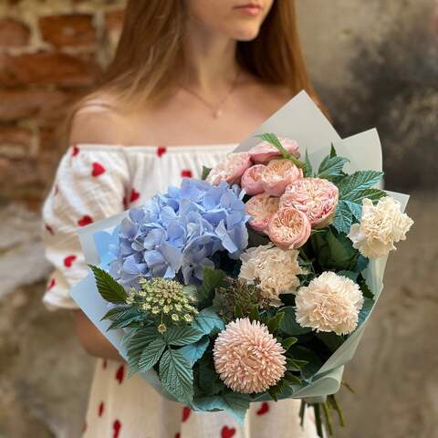 Delicate bouquet in pastel shades «Powdery Tenderness», Flowers: Hydrangea, Aster, Dianthus, Daucus, Peony Spray Rose