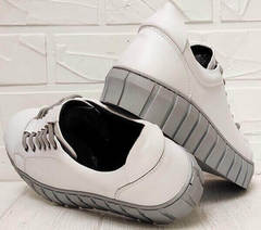 Белые кожаные кеды кроссовки женские на высокой подошве Guero G146 508 04 White Gray.
