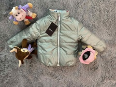 Двухсторонняя куртка детская демисезонная Пончики цветная