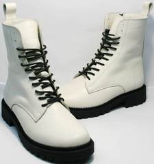 Женские ботинки белого цвета зимние Ari Andano 740 Milk Black.