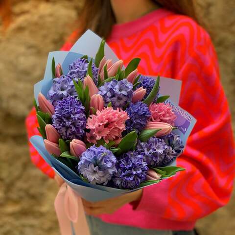 Bouquet «Aroma», Flowers: Hyacinthus, Tulipa
