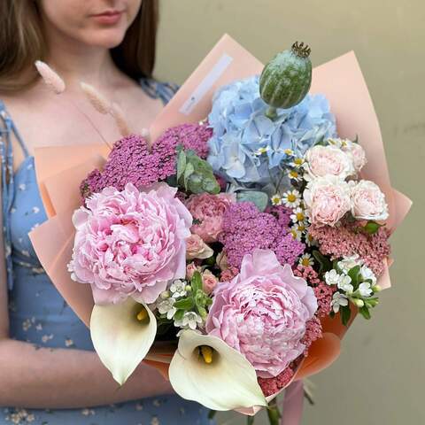 Bouquet «Gentle glance», Flowers: Achillea, Paeonia, Hydrangea, Papaverum, Zantedeschia, Bush Rose, Tanacetum, Oxypetalum, Eucalyptus