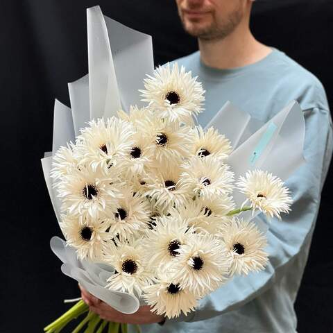 25 gerberas in a bouquet «Light feather», Flowers: Gerbera