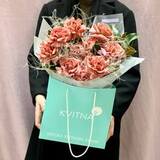 Photo of Stylish bouquet of 15 Barista roses and skimmia «Lviv coffee»