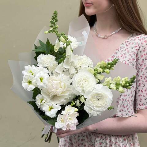 Bouquet «White flowers», Flowers: Paeonia, Ranunculus, Freesia, Eustoma, Dianthus, Antirinum, Digitalis, Raspberry twigs