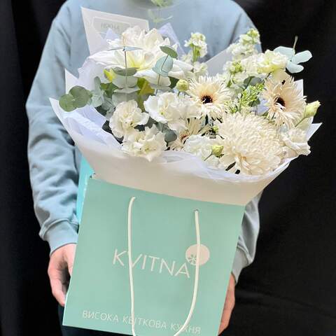 Photo of Bouquet «First snowflake»