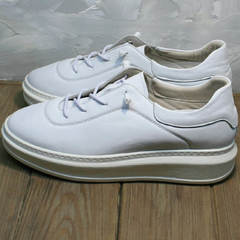 Модные женские кроссовки белые на высокой подошве Rozen M-520 All White.