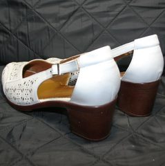 Летние туфли с перфорацией Marani Magli 031 405 White.
