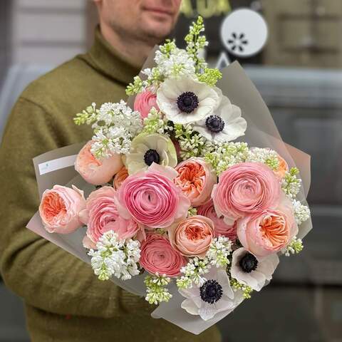 Exquisite bouquet of premium delicate ranunculi and spring anemones «Royal lace», Flowers: Ranunculus, Anemone, Pion-shaped rose, Syringa
