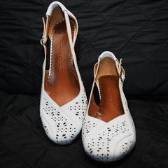 Красивые туфли босоножки Marani Magli 031 405 White.