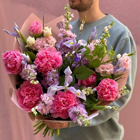 Exquisite bouquet with peonies «Romantic Taurus», Flowers: Eustoma, Matthiola, Paeonia, Rubus Idaeus