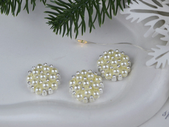 Жемчужный круг на серебре