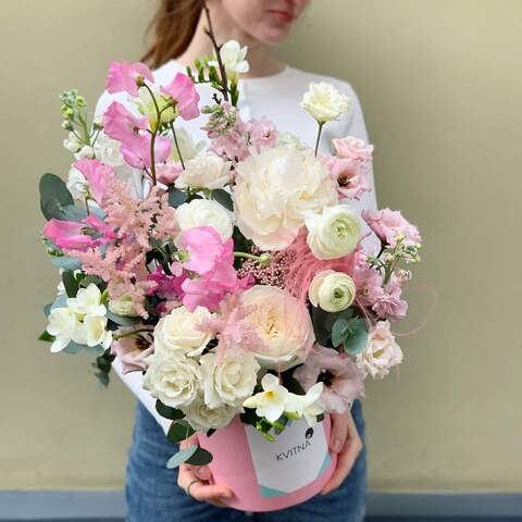 Photo of Flowers in a box «Dear Embrace»