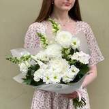 Photo of Bouquet «White flowers»