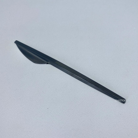 Ножи пластиковые черные (100 шт.)