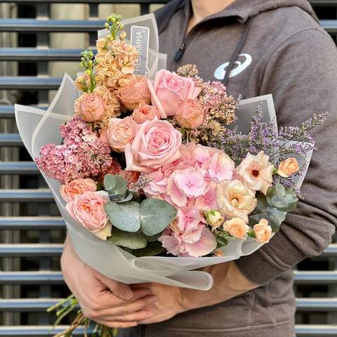 Bouquet «Delicate Choux», Flowers: Matthiola, Bush Rose, Rose, Ranunculus, Syringa, Dianthus, Limonium, Eucalyptus