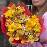 Photo of Bright bouquet with freesias «Scent of the Sun»