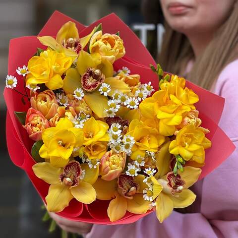 Bright bouquet with freesias «Scent of the Sun», Flowers: Freesia, Tanacetum, Tulipa, Cymbidium