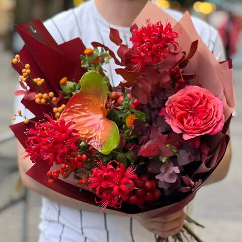 Bouquet «Autumn tango», Flowers: Ilex, Anthurium, Pion-shaped rose, Nerine, Eucalyptus, Malus, Brunia