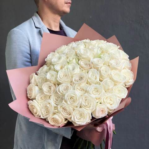 Photo of 51 White Roses Ecuador