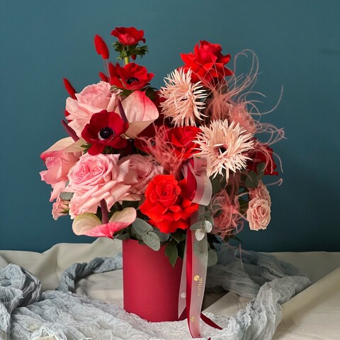 Flowers in a box «Beloved from the future», Flowers: Rose, Hydrangea, Gerbera, Stipa, Anemone, Eucalyptus, Anthurium