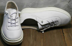 Белые кожаные кроссовки кеды с белой подошвой женские Rozen M-520 All White.