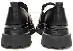 Модные женские туфли на низком каблуке Marani magli M-237-06-18 Black.