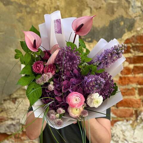 Bouquet «Deja vu», Flowers: Allium, Hydrangea, Ranunculus, Anthurium, Delphinium, Astrantia, Bergras