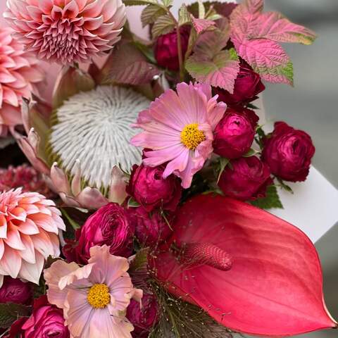 Photo of Interesting pink bouquet with protea «Exotic Embrace»