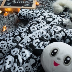 Зимний цельный комбинезон детский Look панды