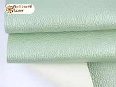 Кожа жемчужная мятная глянцевая