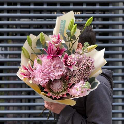 Bouquet «Color of the dream», Flowers: Protea, Lilium, Hydrangea, Matthiola, Eucalyptus, Chamelaucium